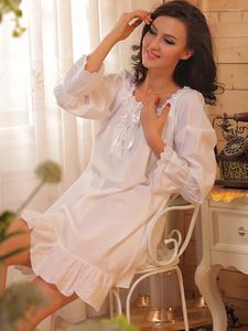 Mulheres sleepwear mulheres vitoriana algodão noite vestido camisola branco laço plissado manga longa solta peignoir vintage princesa lolita