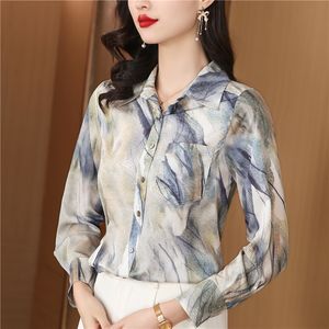 Klassisk lapeltröja för kvinnor Designer Spring Autumn Long Sleeve Casual Printed Satin Bluses Elegant and Youth 2023 Office Ladies Vintage Silk Button Up Shirts Top
