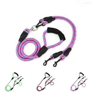 Collares para perros Patrón de onda Correa de doble cabeza Hebilla de metal de nylon Cuerda para caminar desmontable con mango de espuma dual