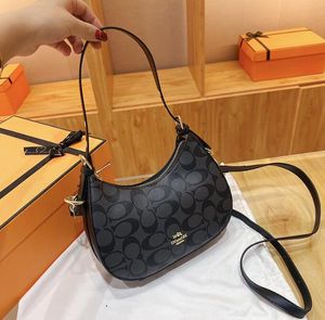 Designer Womens New Shoulder Bag Fashionable Portable Crossbody Mini Handbag 2024