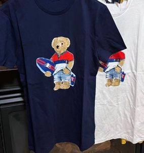 Casal polos de póos curtos camiseta urso urso de homens e mulheres bandeira de desenho animado urso de urso americano casual urso-shirt