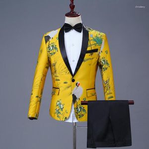 Herrdräkter körtryck bröllop för män blazer pojkar prom mariage mode smal maskulino senaste kappa pant design gul