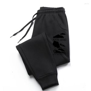 メンズパンツメンズスクリーン印刷された男性のズボンが先に進む未来的なヴィンテージブックトレイン販売