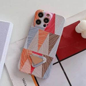 iPhone 15 14 13 Designer Thase do Apple 12 11 XR XS 8 7 Plus Luksusowy PU skórzany wzór geometryczny drobne wycięcie mobilne okładka zderzaka Fundas COQUE 3