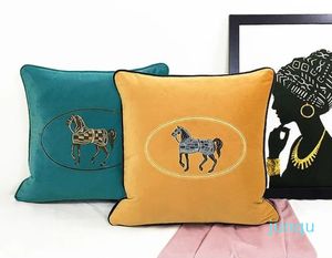 Pillow Luxury Living Room Sofa Decorative Case Embroidered Horse Cushion Cover El Bedroom Bedside Square Throw Pillowcase