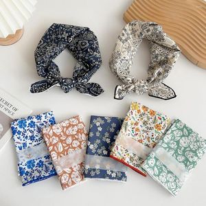 Scarves Small Square Scarf Floral Print Fahsion Shawl DIY Headband Hair Sunscreen Headscarf Women Hijabs Bandanas Neckerchief