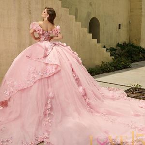 Różowy ukochany quinceanera sukienka balowa księżniczka kształt kaplica koralika pociągu koronkowy kwiat Sweet 15 16 Urodziny suknia imprezowa