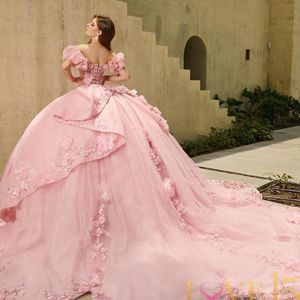 핑크 연인 Quinceanera 드레스 볼 가운 공주 모양 예배당 형태 예배당 기차 구슬 레이스 꽃 스위트 15 16 생일 파티 가운