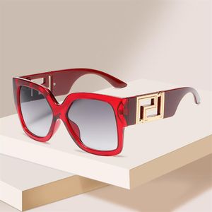 Luxus Designer Herren Vintage Sonnenbrille für Männer Frauen Harz Linse Vollrahmen Sonnenbrille Anti UV400 Unisex Adumbral VE4402269f