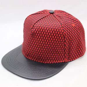 Mulheres homens flat bill snapback chapéu couro PU 5 painel hip hop boné de beisebol com malha ilhó vermelho preto azul branco13346