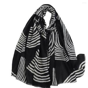 Scarves 2023 Fashion Geometry Print Fringe Scarf Shawls Long Soft Geometric Hijab Wrap 2 Color