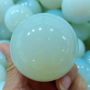 Dekorativa figurer Natural Opal Ball Handpolerad Crystal Energy Healing Home Office Decoration Craft Gift
