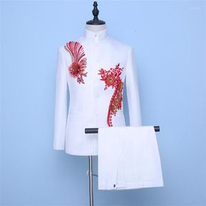 Männer Anzüge Chinesischen Stil Tunika Anzug Blazer Masculino Weiß Mode Selbst-anbau Stehkragen Stickerei Tang Chorus Kostüme