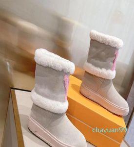 Classics Winter Snow boots Real Fur Slides Leather Waterproof Warm Knee High Boot Fashion booties With Box by bagshoe