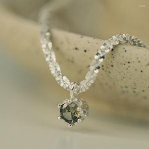 Hänghalsband ljus lyxig vintage grön zirkon enkel klavikelkedja halsband 2023 design kristall smycken parti tillbehör