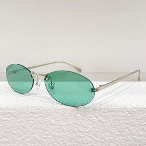 Solglasögon verklig f på båda sidor Rimless FF Women Oval Pure Titanium Glasses Optical UV400 Fe Stylish Eyewear