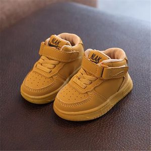 Girls' and Boys' Casual Sneakers 2023 Autumn Winter New Board Shoes Soft Sole Slip Comfortable Children Shoes Fashion Breathable Mid Top Sports Shoe Trend