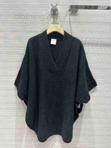 Kadın Cape 2023 Yeni Sonbahar Milan Pist Sweaters V Boyun High End Jacquard Pullover Kadın Tasarımcısı Tops 95TW