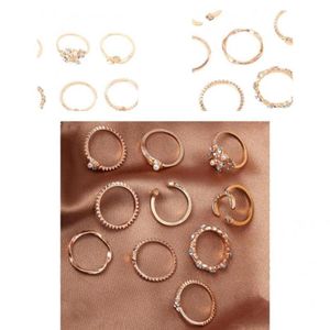 Cluster Anelli Gioielli 10 pezzi Temperamento da donna Elegante anello da dito Apertura multipla Pregevole fattura per la decorazione257y