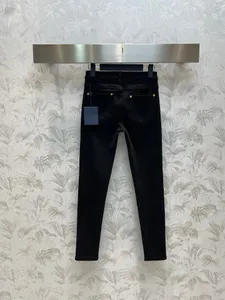 Damskie dżinsy projektantka mody Wysokiej talii skórzana patchworka Kobiety czarny kolor streetwear luźne dżinsowe spodnie 3111 9a20