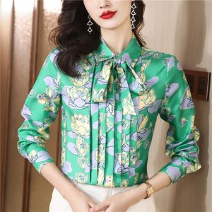 Vintage Satin Lapel Lace Up Bow Shirt Autumn Winter Women Designer Long Sleeve Elegant Printed Green Blouses 2023 Office Ladies Simple Fashion Button Up Shirts Tops