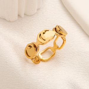 18K Gold-Ring Verlobung Liebe Hochzeit Ring Designer Schmuck 2023 Neue Luxus Edelstahl Kein Verblassen Ring Sommer Frauen heißer Marke Schmuck