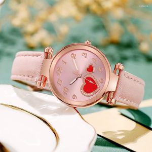 Zegarek na rękę Młodzieżową modę Peach Heart Round Dial Cute Children's and Girls 'Quartz Watch
