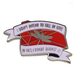 Broscher kämpade mot kärlek Red Dragonfly Gamer Geeks Brosch Pins Emalj Metal Badges Lapel Pin Jackets Fashion Accessories