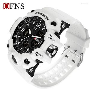 Armbandsur avns 6030 Top Brand Sports Men Watches Military Electronic Quartz Watch Waterproof Armwatch för Clock Digital