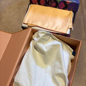 Original Box Real Box Standard, med dammtät väska, faktura, inte säljs separat, tack