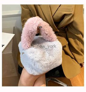 Totes Plush Small Bag Winter New Faux Fur Chain Shoulder Bags Square Shaped Tote Solid Color Cute Furry Bag Soft Warm Little Handbags 240407