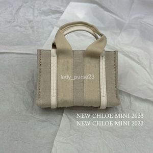 Woodys Mini Bags Tote Canvas 2023 Woody Bag Portable Totes Women's Trand汎用性の高い小型プレミアムデザイナー女性CYO7