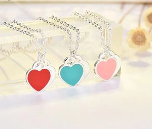 2023 Ny stil dubbelhjärta dubbel färg lyxdesigner 10mm hjärthalsband för kvinnor - guldkedjor smycken leverans, perfekt för alla hjärtans dag och lyxig gåva