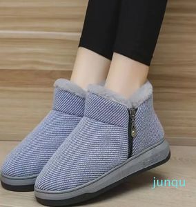 Botas femininas de inverno tamanho grande 35-43 casa antiderrapante mais lã sola grossa mãe confortável sapatos de algodão quente