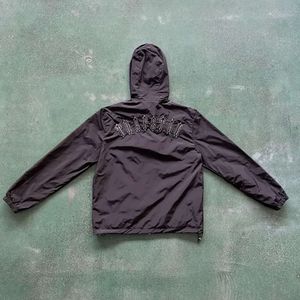2023ess homens trapstar jaqueta esportiva irongate t blusão-preto 1to1 letras bordadas de alta qualidade feminino zíper proteção solar