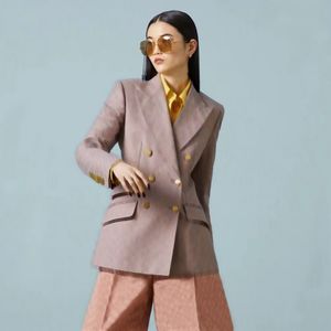 T062 Kadın Takımları Blazers Tide Marka Yüksek kaliteli retro moda tasarımcı takım elbise ceketi nakış tasarımı duygusu ince artı boyutu kadın giyim