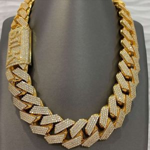 Varumärke Fashion Woman Luxury Custom Bust Bust Down 24mm 4 Rows Iced Out Moissanite Diamond Miami Cuban Linik Chain