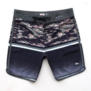 Shorts masculinos de alta qualidade Homens à prova d'água Bermuda Boardshorts 4 Way Stretch Beach Board Curto Quik-Seco Fitnss Gym Surf Calças Swim Trunk