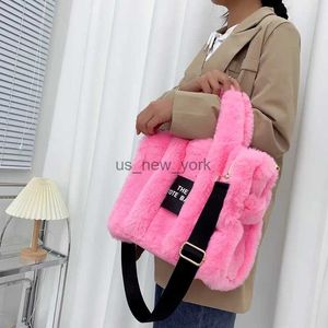 Totes 2022 Designer Faux Fur Tote Bag para Mulheres Bolsas de Luxo Autumn Winter Plush ombro Bolsas Crossbody Shopper Bolsa