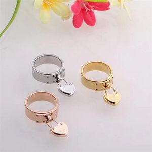 Europe America Fashion Lady Women Titanium Steel Engraved Letter 18K Gold Plated Heart Pendant Rivets Ring Rings 3 Color Size US6-295p