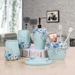 Banyo aksesuar seti İskandinav banyo dekorasyon aksesuarları basit reçine romantik çiçek diş fırçası tutucu sabun dağıtıcı tepsisi malzeme