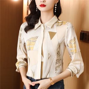 Vintage Silk Satin Button Up Shirt Long Sleeve Office Ladies Designer Elegant Lapel Beige Blouses Plus Size 2023 Autumn Winter Chic Women Geometric Print Runway Tops