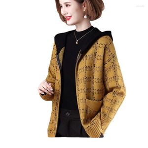 Women's Knits Hooded Cardigan Sweater Large Knitted Top Spring And Autumn Checker Coat