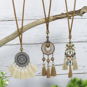 Orecchini per collana Set 3 pezzi Nappa boema Vintage Hollow Dream Catcher Ciondolo fiore Accessori per gioielli geometrici da donna