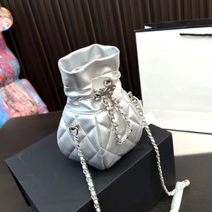 7A Kadınlar Mini Kova Vazo Tasarımcı Çanak Zinciri Tek Omuz Crossbody Bag Metal Debriyaj Drawstring