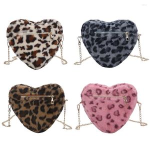 Sacos de noite Mulheres Leopard Crossbody Bag Zipper Plush Satchel Chain Fuzzy Hobo Versátil Soft Girl Elegante Bolsa