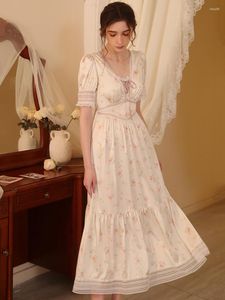 Kvinnors sömnkläder franska romantiska nattklänningar vår sommar tryckt älva vintage prinsessa pajama nattdress silke kort ärm spets