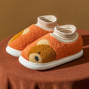 Sneakers Strawberry Slip On Keep Warm på vintern Little Bear Pattern Casual Shoes For Bear Cotton Fabric Flats Leisure Size 36-41