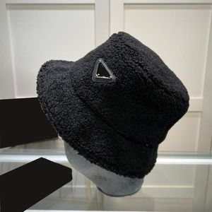 Moda cappelli a tesa larga inverno cappello a secchiello beanie designer di lusso casquette uomo berretto da baseball cashmere lana berretti lavorati a maglia secchi o2508