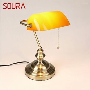 Table Lamps SOURA European Style Lamp Simple Design LED Yellow Glass Desk Light Retro Pull Switch For Home Study Office Bedroom